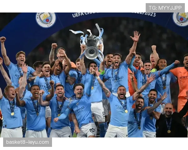 欧冠新王加冕！球队强势夺冠开启辉煌新篇章