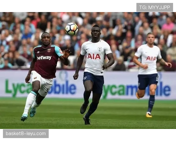 伦敦铁锤队新赛季首战大放异彩,强势展现竞争力提升 伦敦铁锤队新赛季首战大放异彩,强势展现竞争力提升