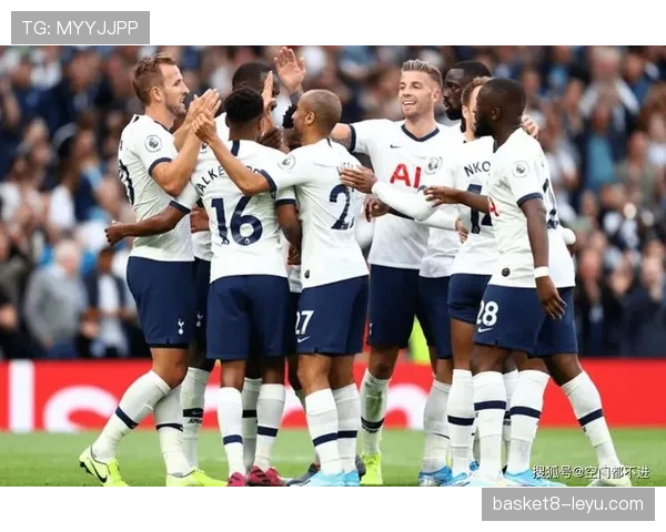 热刺力克伯恩利，争冠路上再添关键三分