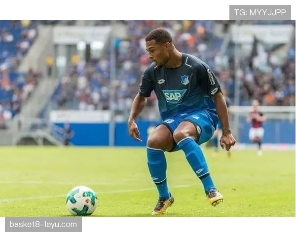 格纳布里多面手技术闪耀赛场，持续亮眼表现引关注