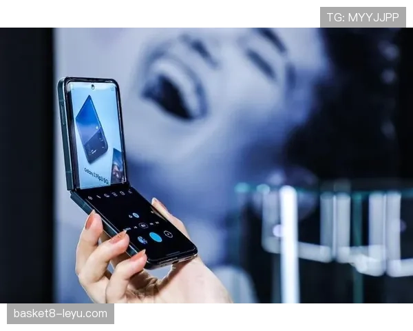 伊萨克森赛场表现耀眼，引领新风潮持续攀升