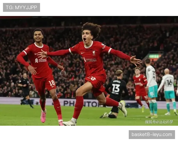 萨马雷状态火热，助英超球队豪取连胜