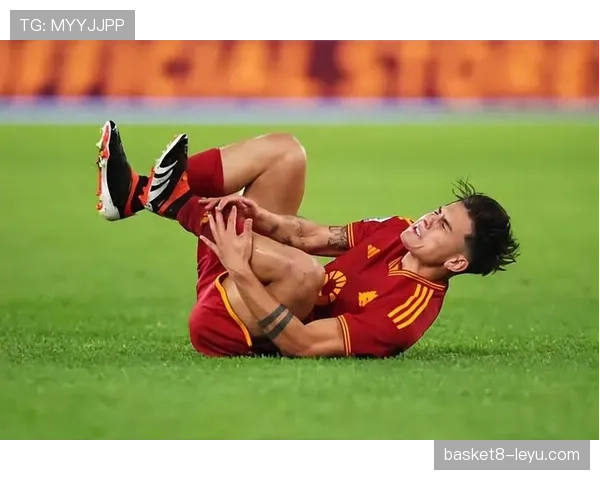 迪巴拉在罗马的崭新角色助力球队重返巅峰,状态备受关注 迪巴拉在罗马的崭新角色助力球队重返巅峰,状态备受关注